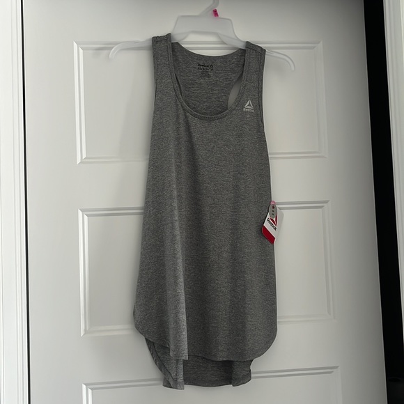 NWT grey Reebok tank top - Picture 1 of 4